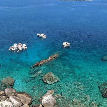 Casa Colletta 3* Βιέστε